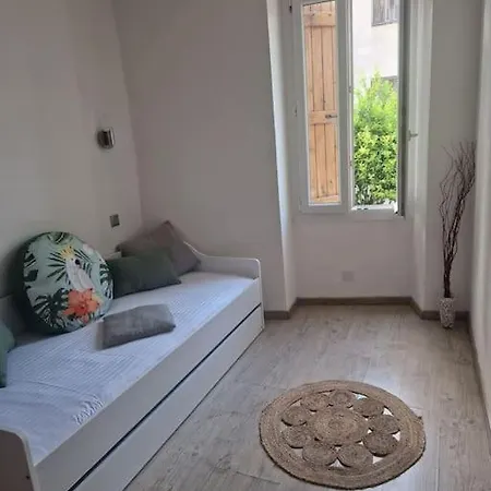 Appartement Dans Le Faubourg Proche De La Plage Collioure Exterior photo