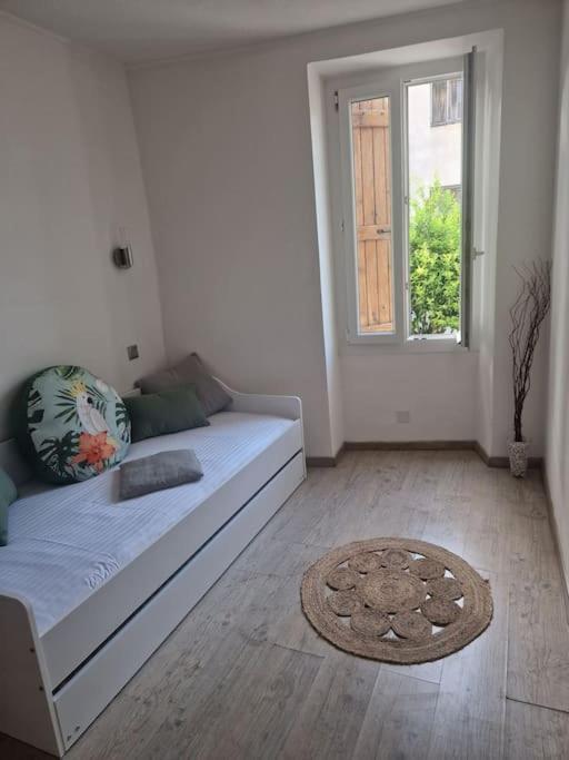 Dans Le Faubourg Proche De La Apartment *